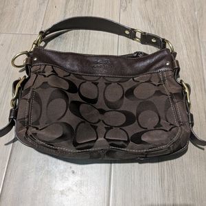 Authentic Coach shoulder bag